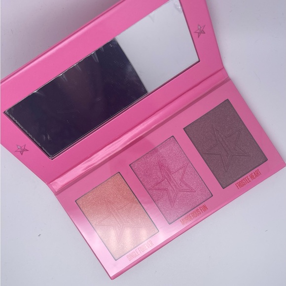 NEW Jeffree Star Cosmetics Heartbreaker Skinfrost Highlighter Palette - Picture 4 of 4